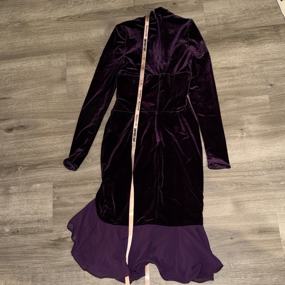 House of CB Dahna Dark Purple velvet corset dress - Picture 13 of 16
